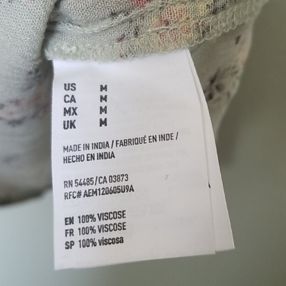 American eagle Gauze Girly green floral convertible tank medium - Picture 7 of 7